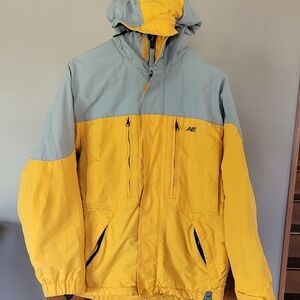 American Eagle Outfitters Men's Yellow and Gray Windbreaker